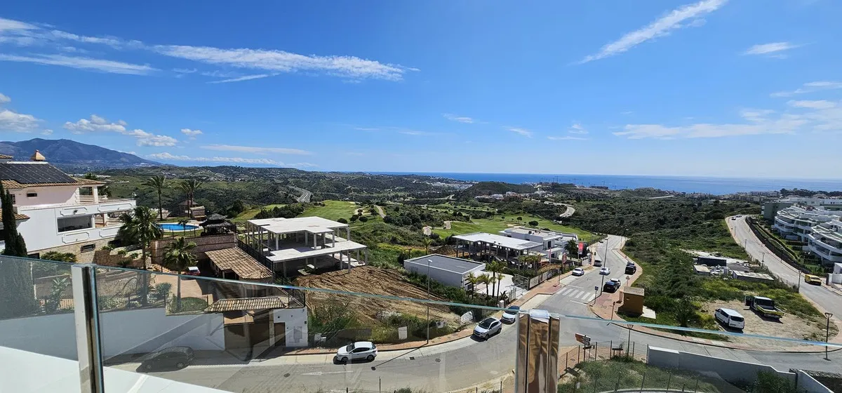 ca137de3-35ba-40d4-8e59-f8e8e4a0706a