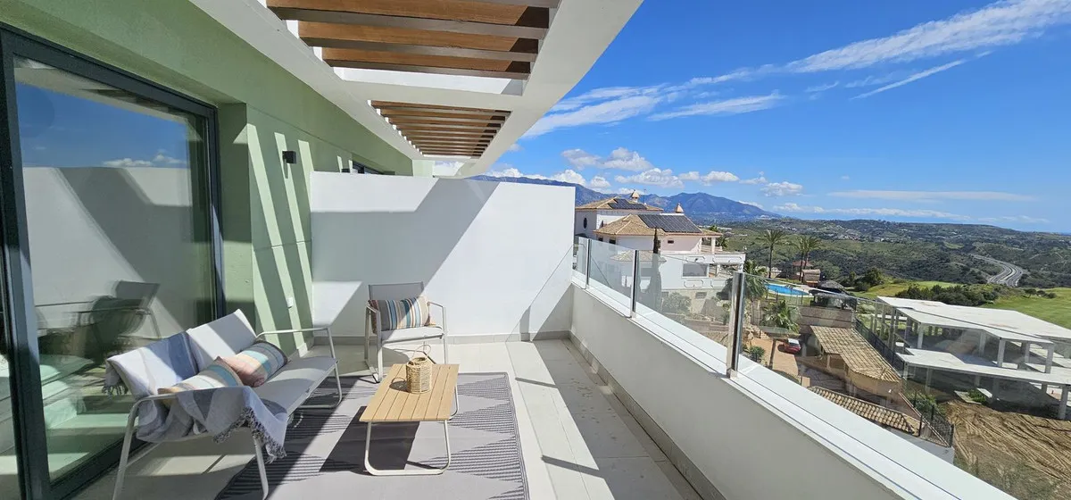 d3c5eeb2-535a-428a-90ca-965ffb47bfef