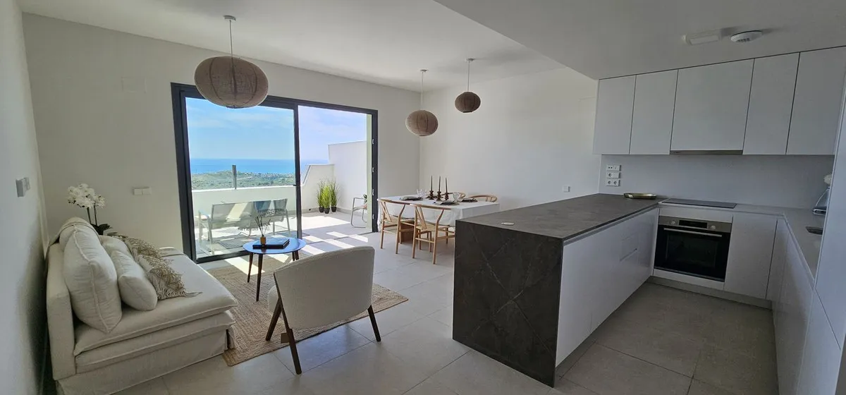 f1e4e400-c0e4-4243-921b-9b21778058c2