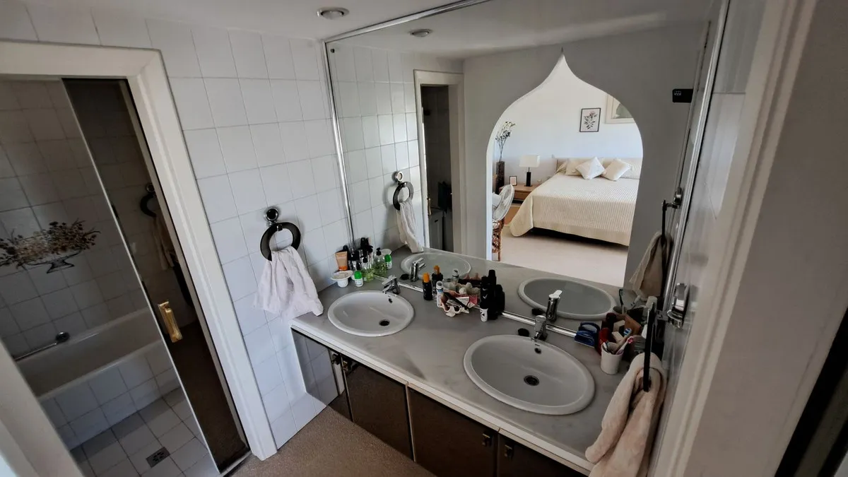 07f15f35-0a73-4593-9270-809697a94851