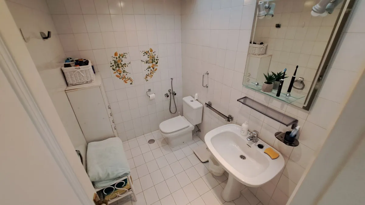 0f827c78-8960-43c8-ae71-f6fb48bc9fad