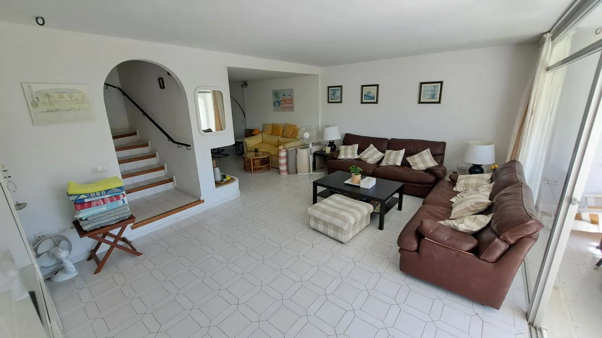 3aa11cd9-2451-42cf-8692-80b692fd3682