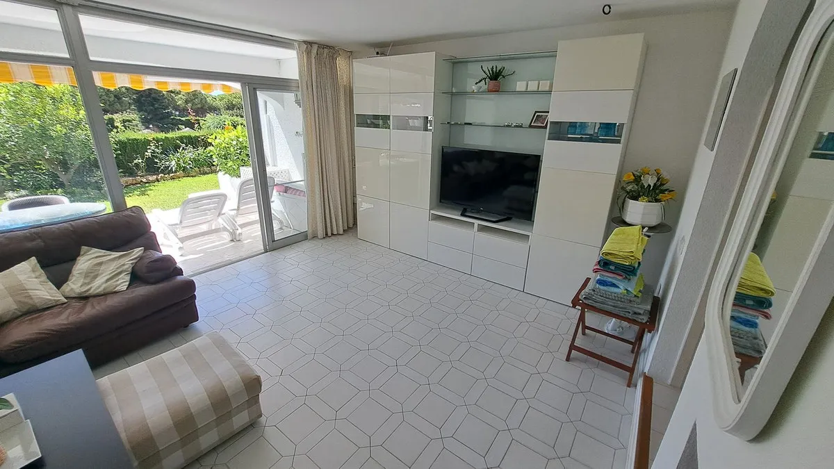 455bb29a-f752-48b4-9f66-2d1fe142b816