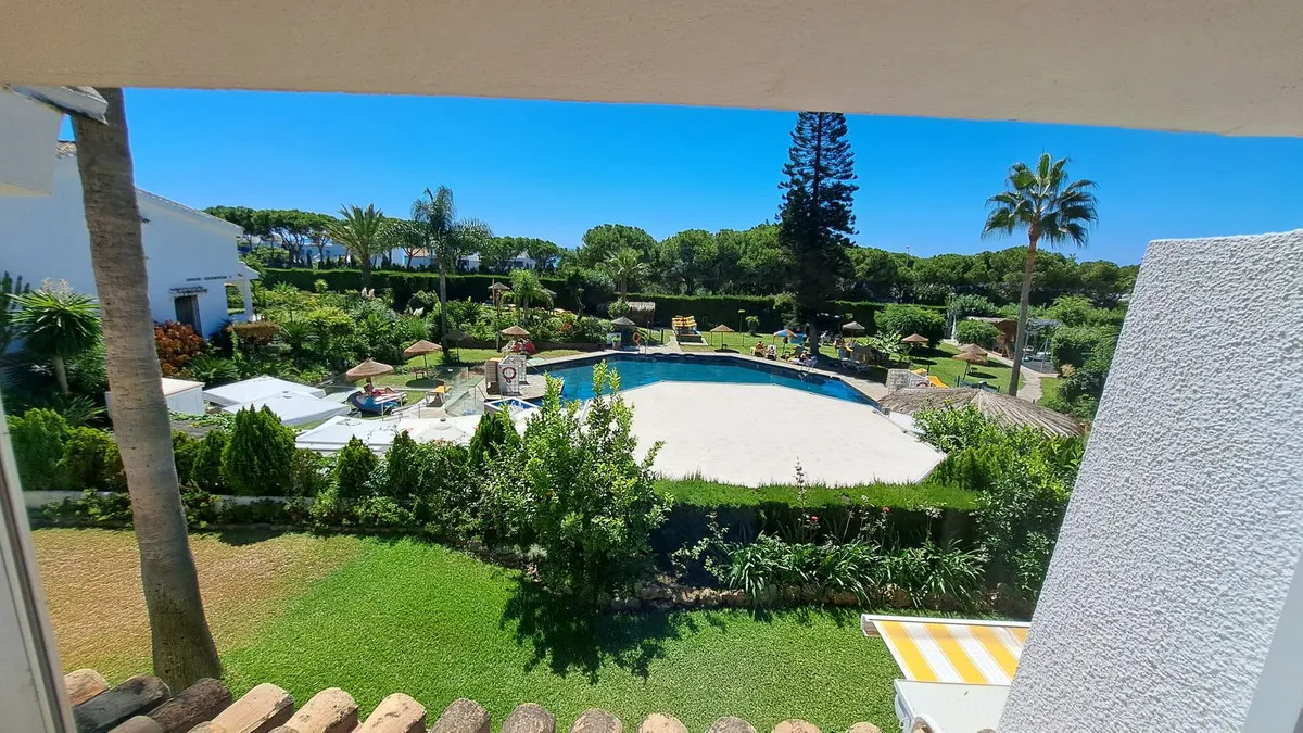 64a0d7da-d7c8-4a49-85af-a3a86cf1754b