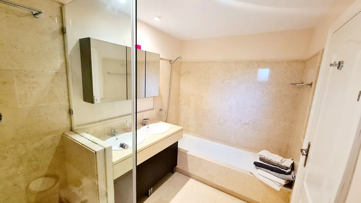 a0d69a67-1b90-4558-a13f-3f9b814947c1