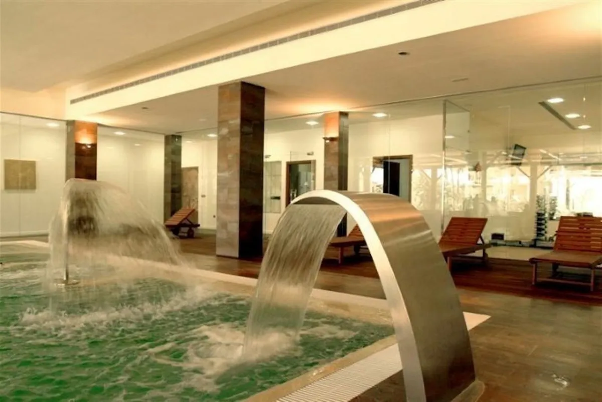 adc13ed4-7f41-444d-92ab-479679bc7a22