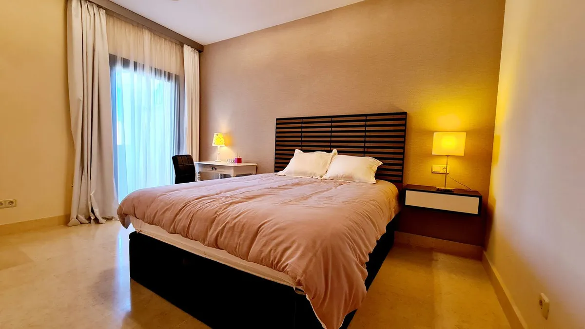 b2cdbc3b-1180-4666-b5a0-a020c6557e11