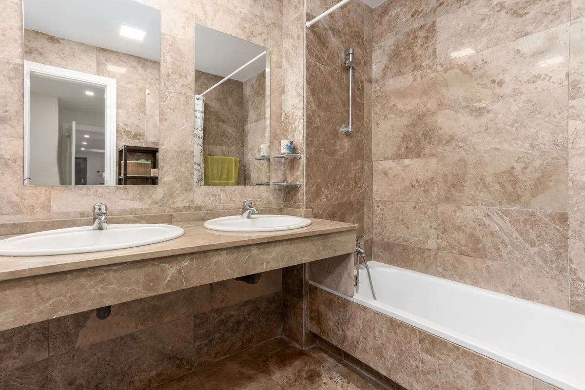 4af91dee-a3cb-4275-9ae3-44b831ee8095