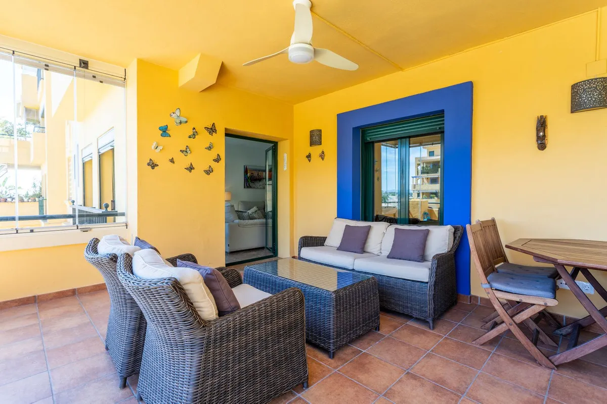 e5b81a55-3f5f-4ab2-8d55-6369bad05800