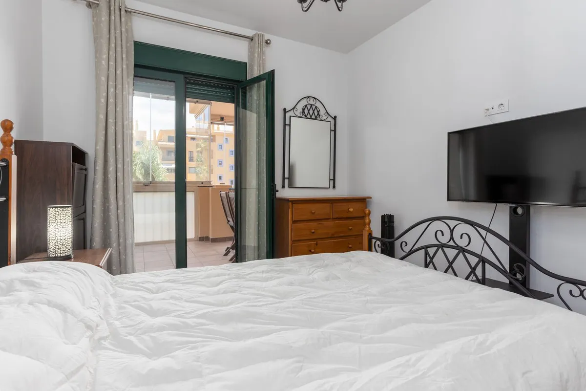 efe17ac6-900a-4f28-bc9b-5e1cb9be0ec5