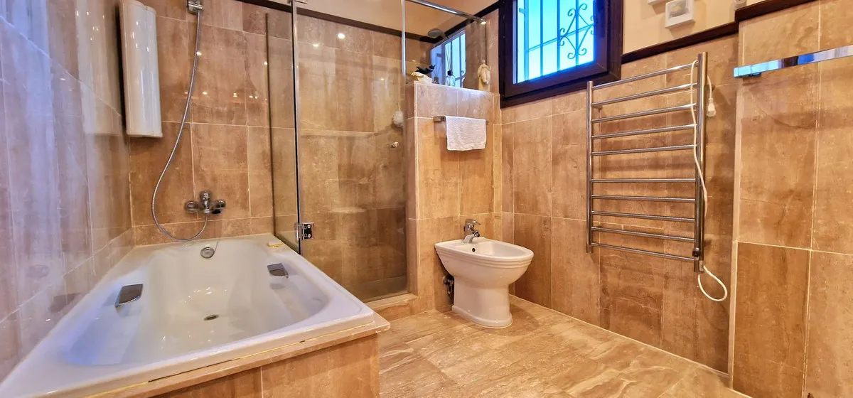 0bf00ce1-955b-41bf-9723-59331cfa945c