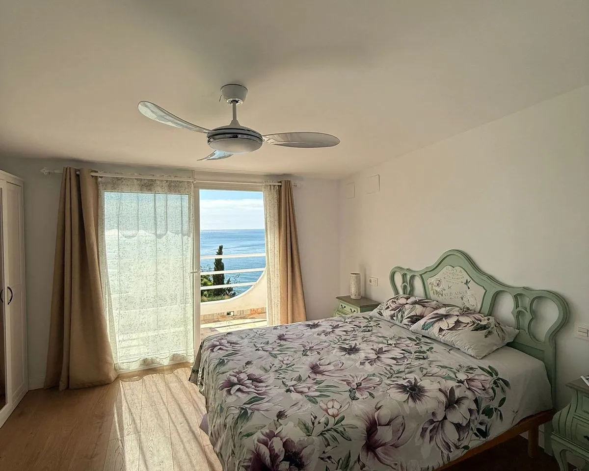 899b6021-db9b-4a65-b066-996aadb606aa