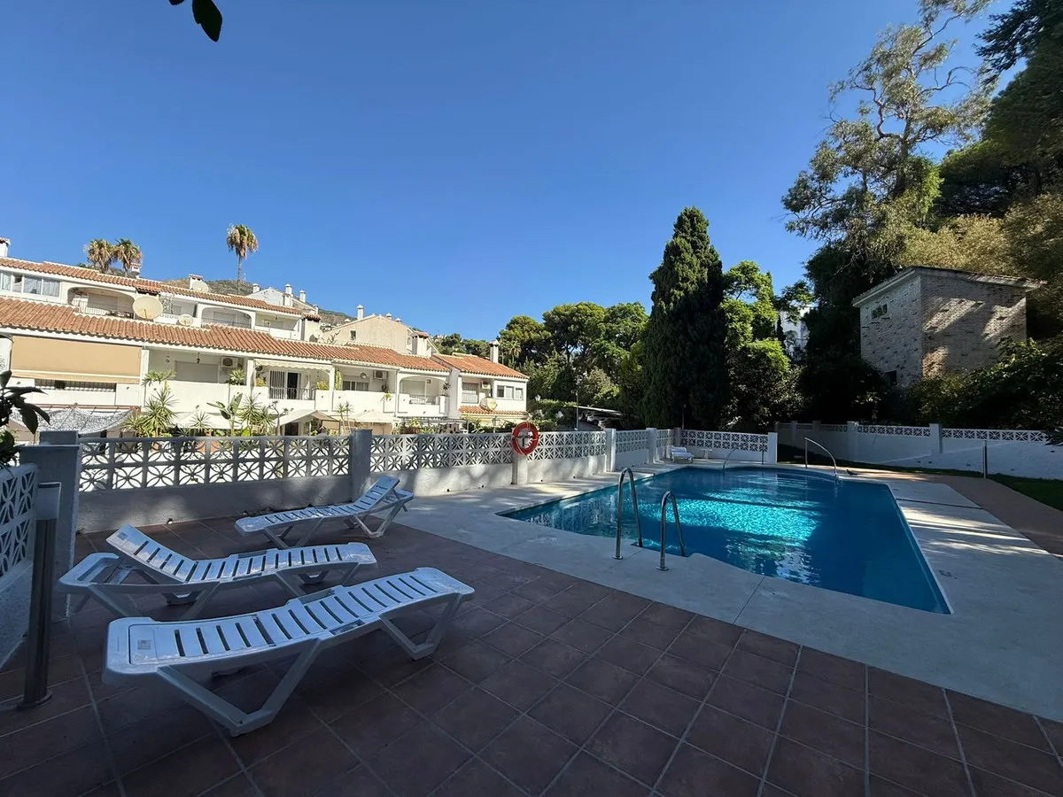 ab81cad0-7c1d-4609-83f5-085caf4b0dbb