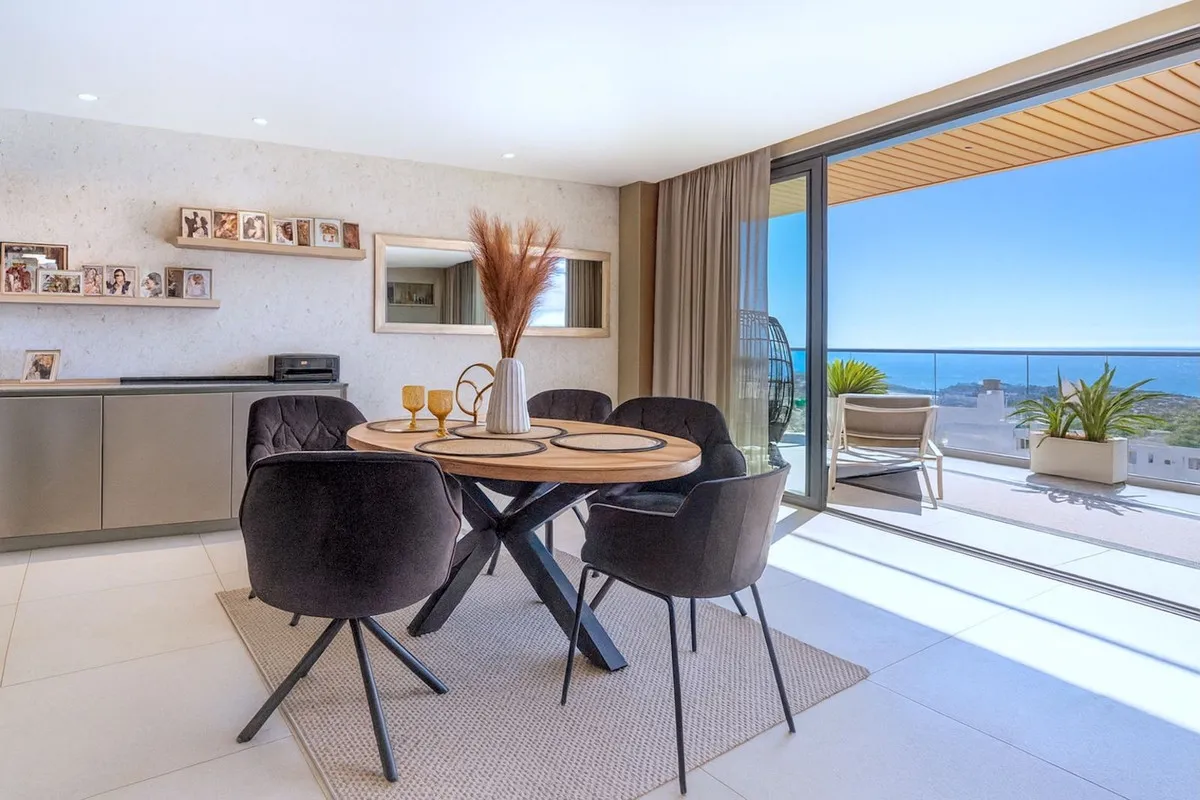 6a9d3269-f48e-451e-8197-e2353f62dfa2