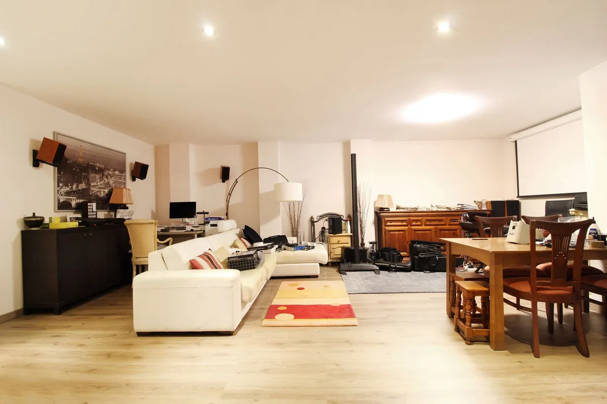 a0c05cb8-eb46-4d63-b995-796712ea227e