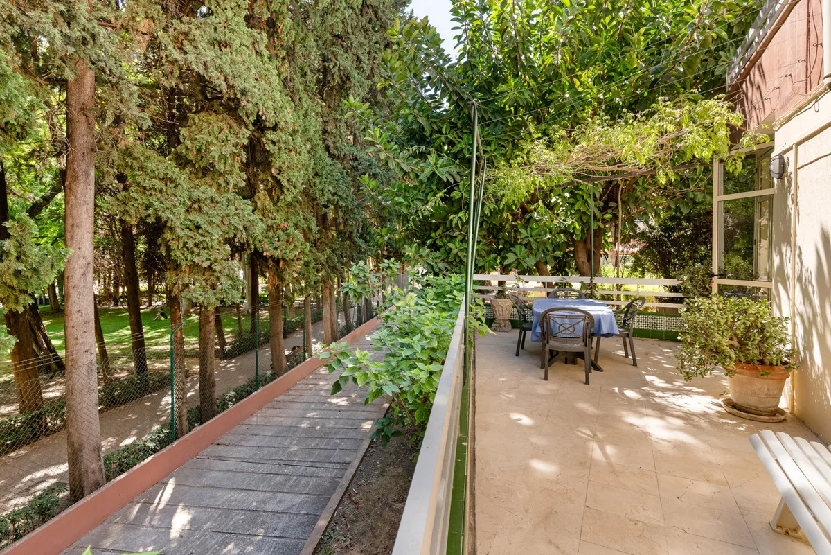 74dcde5a-9a41-4cbc-a787-ebe7092ab4b3