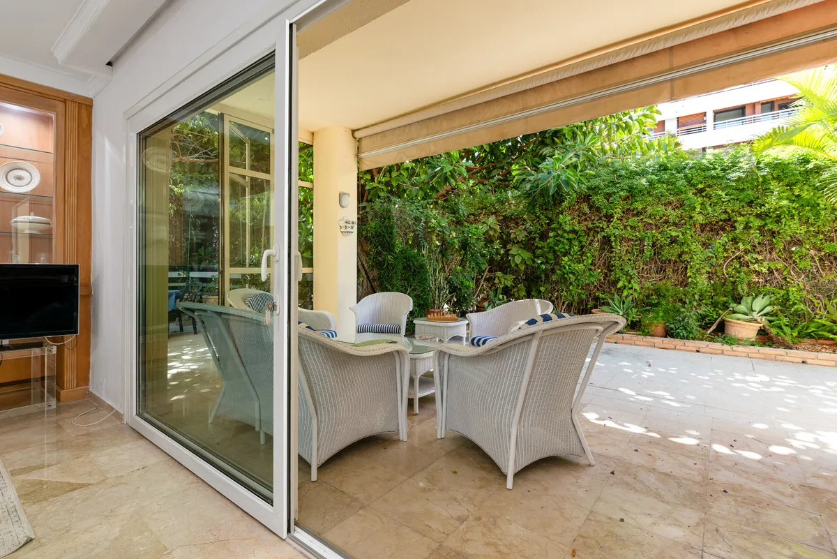 971b28b4-0735-441c-8df9-abb924dfcb7a