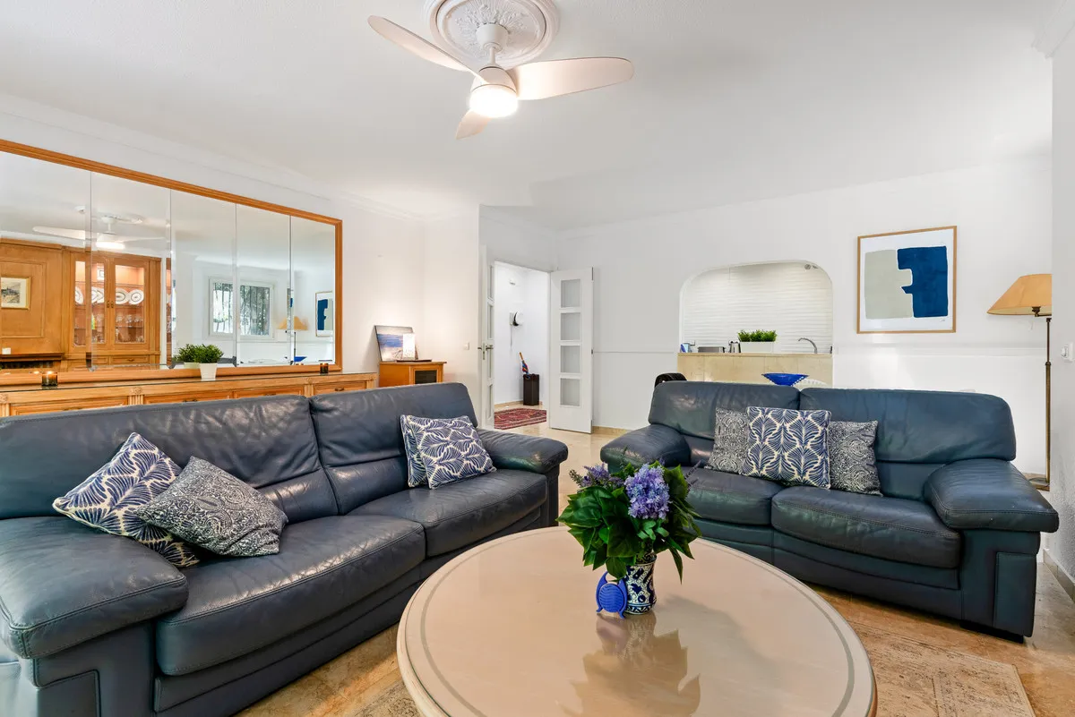 bd619f11-1d6f-47d3-b83a-bc8152f03647