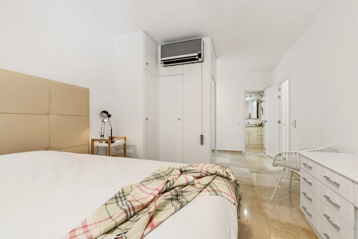 f0db1577-c08c-46af-b7ec-de659c57032d