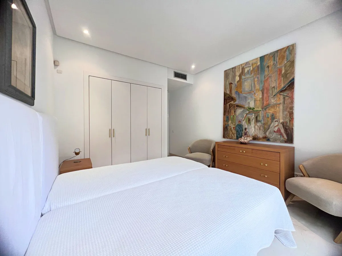 b6ed18a1-7b8d-4cdf-b2e2-00922dc1d1e3