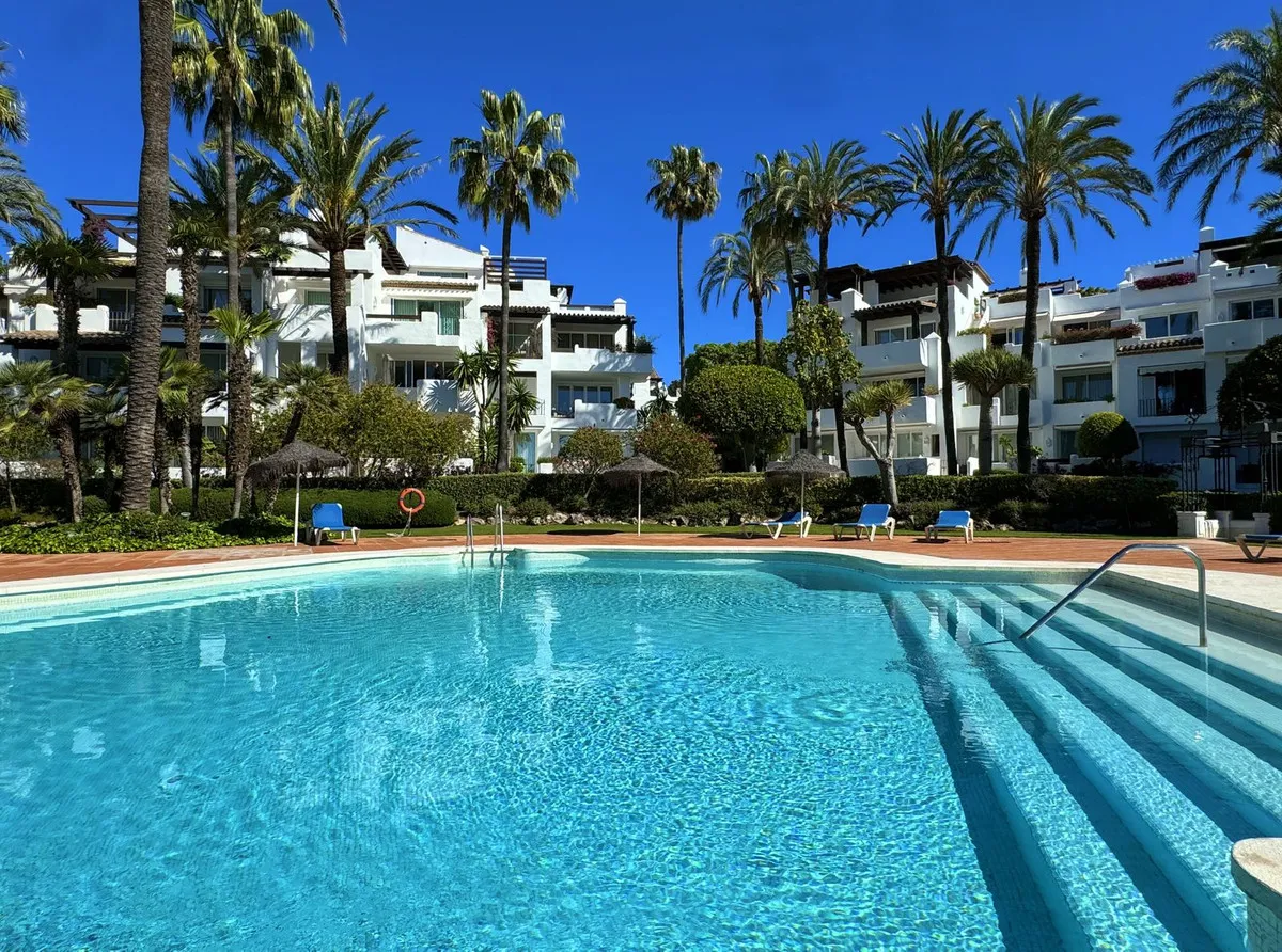 eda6084f-7c9e-4495-b7ac-825e1016c43b