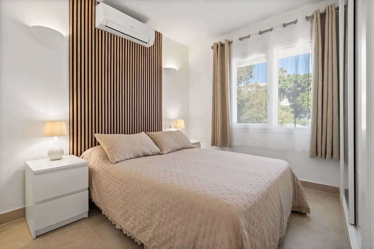 bca51edf-02fc-45ad-85bc-5284242e0c14