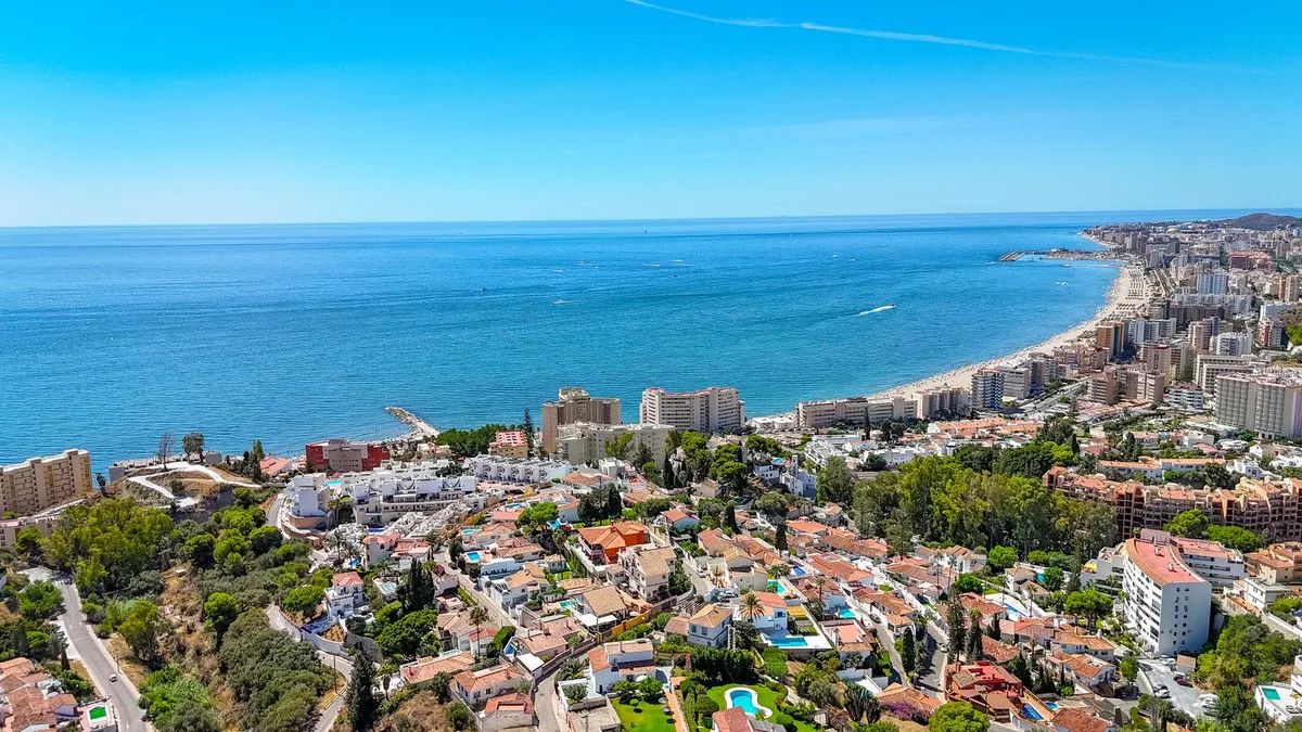 f983e587-cde1-40ba-b8a0-bf8752bccaa2