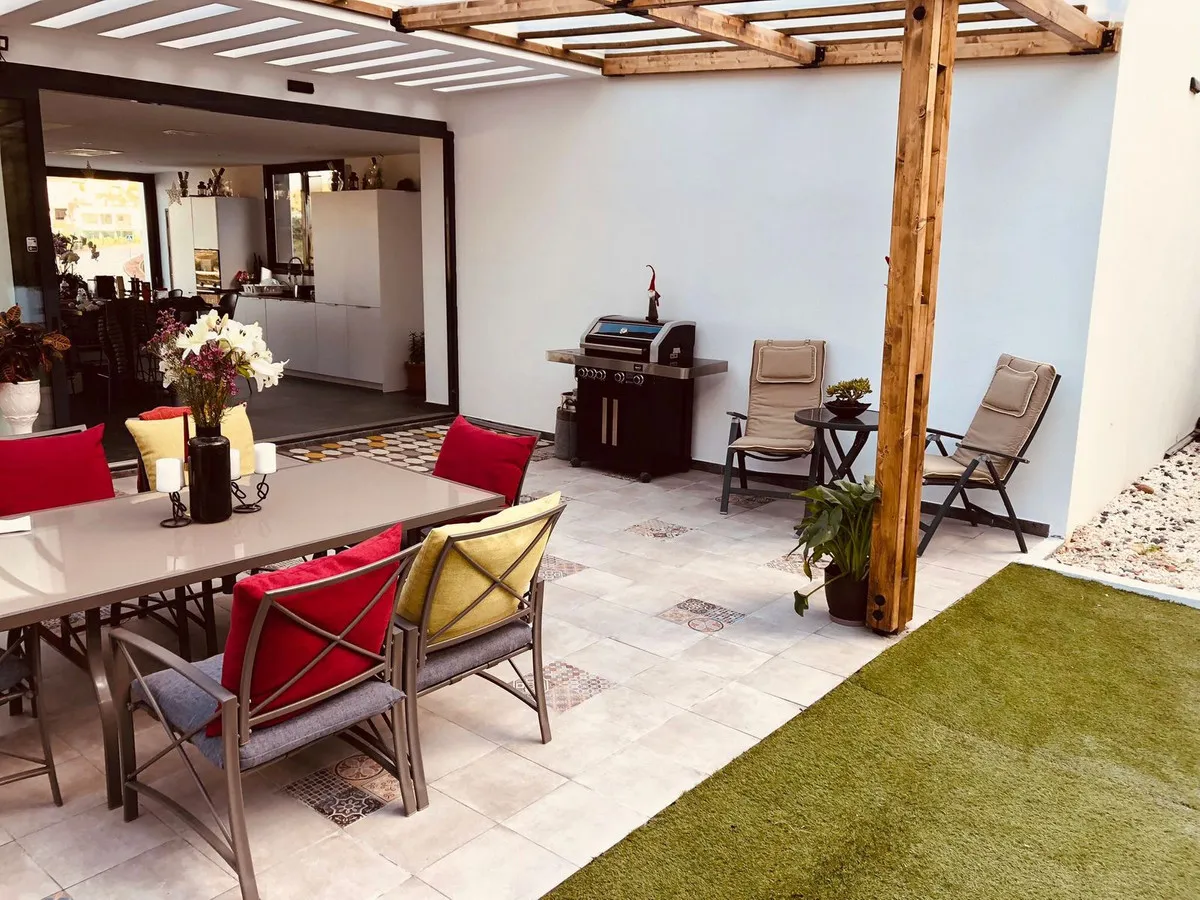 5b265953-ebfc-4813-b4bb-9f86a9518684