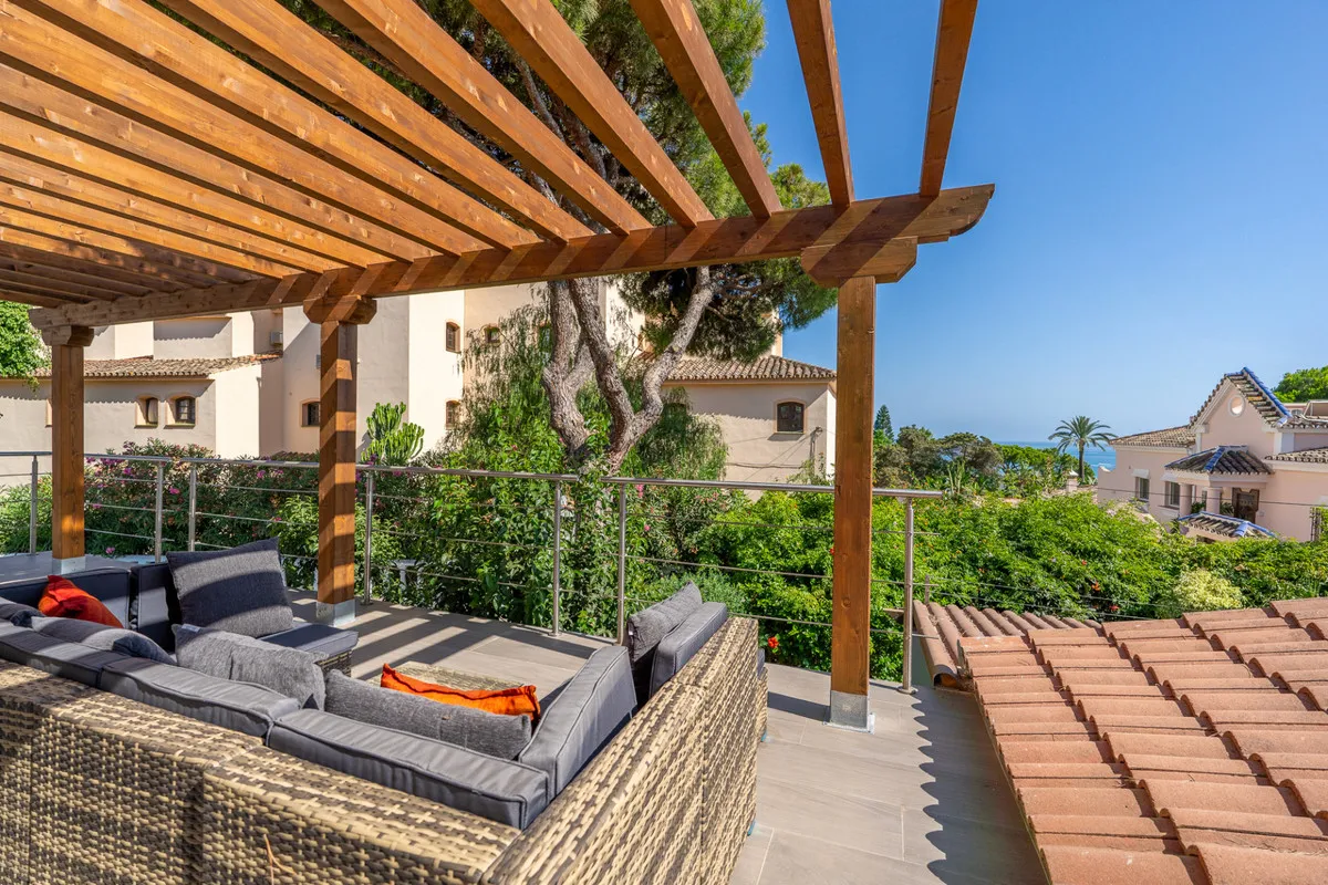 83fb281f-68c4-4c64-b199-29bbac58df7e