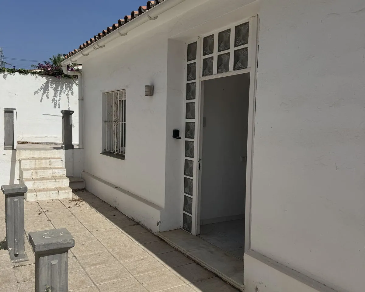 61adaefb-322a-4b4c-b073-b247453c92a6