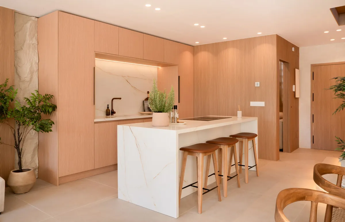 a11ac100-25cd-49c3-8bc8-42035aac7aae