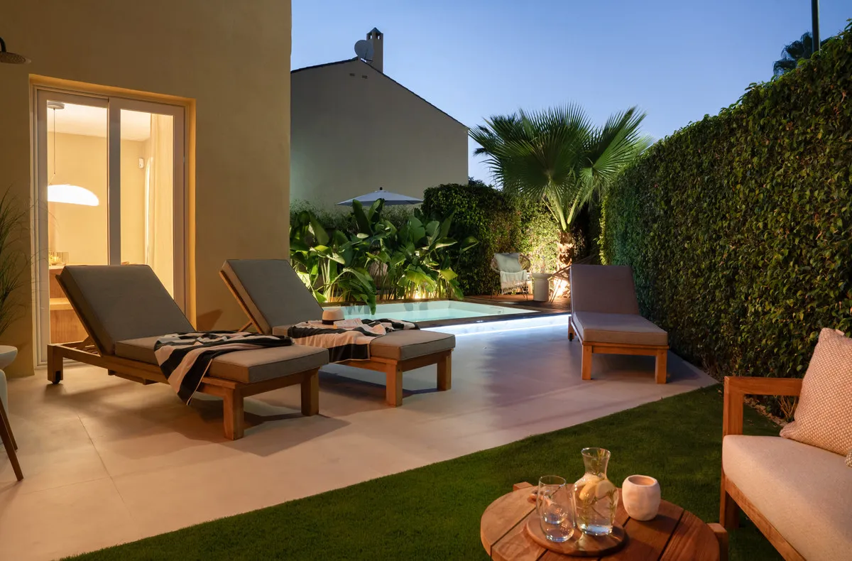 e7d2cac2-4125-4c5a-ba45-2f45f8e2f7ea