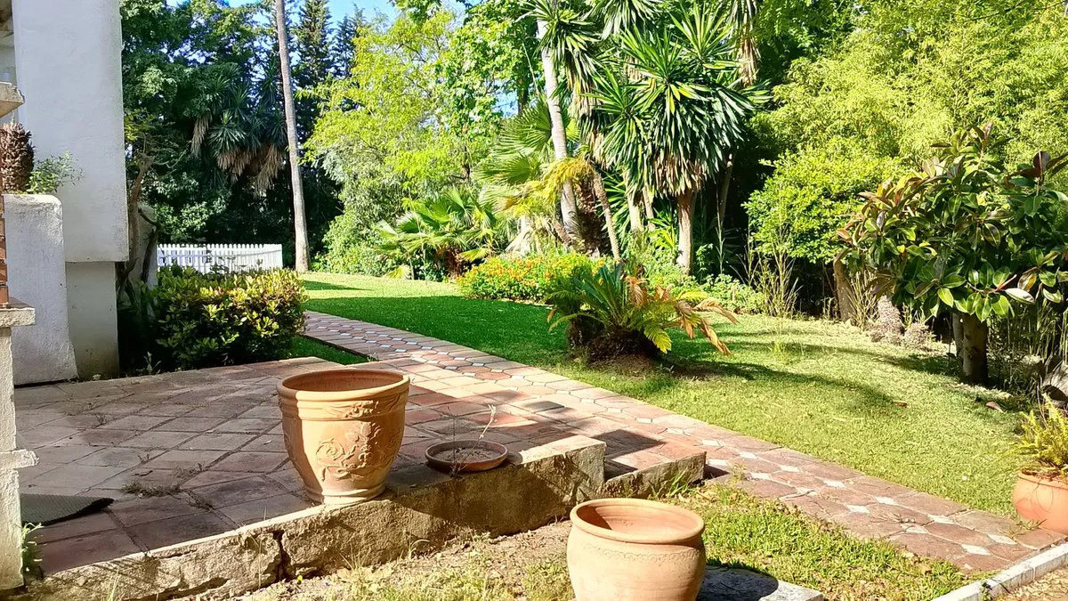 43f1d728-05e0-40c3-8947-9c7a7f168307