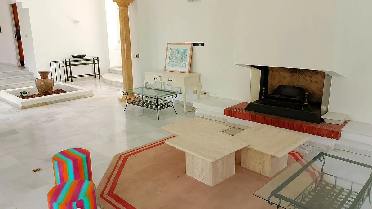 68540e02-dc94-4e37-a1f1-503c9a54f6bd