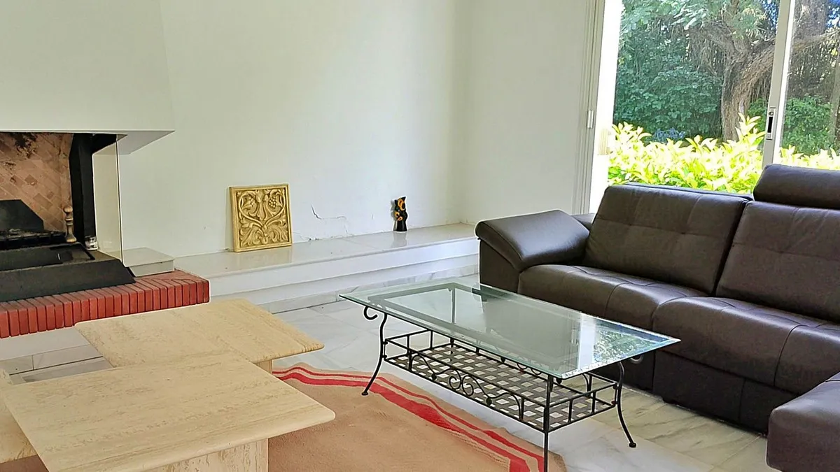 e5685350-79eb-4873-8188-5780f4902c75