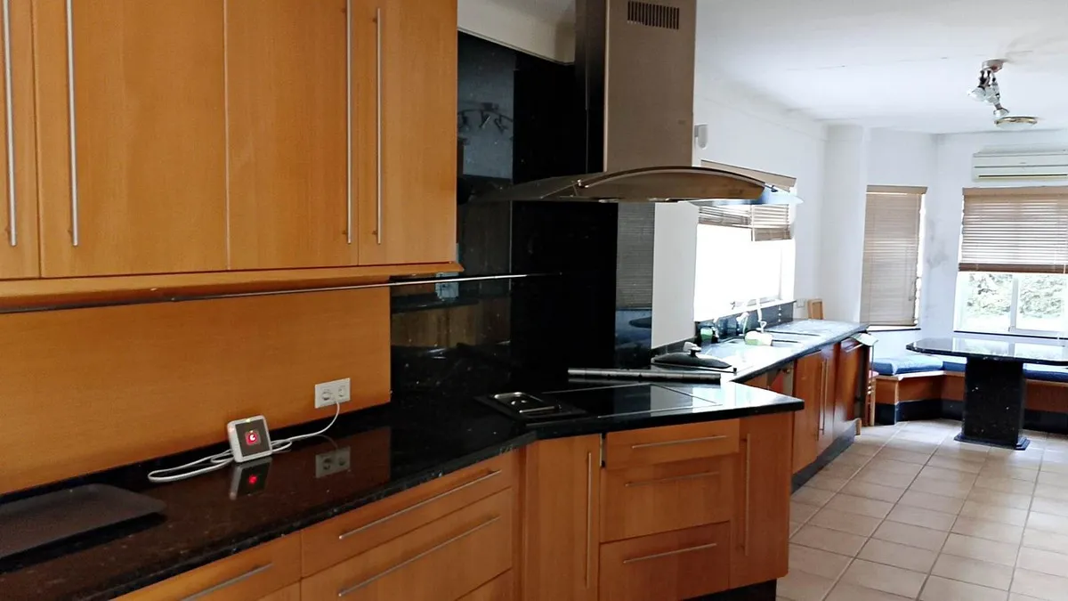 f8e475e8-b36c-4532-b804-07a635f599ca