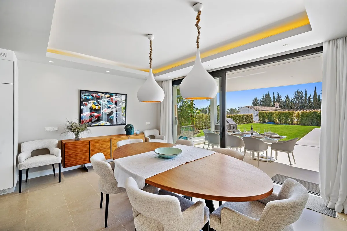 5cc0f09e-9b8a-4fbd-93bd-9d9325e3577f