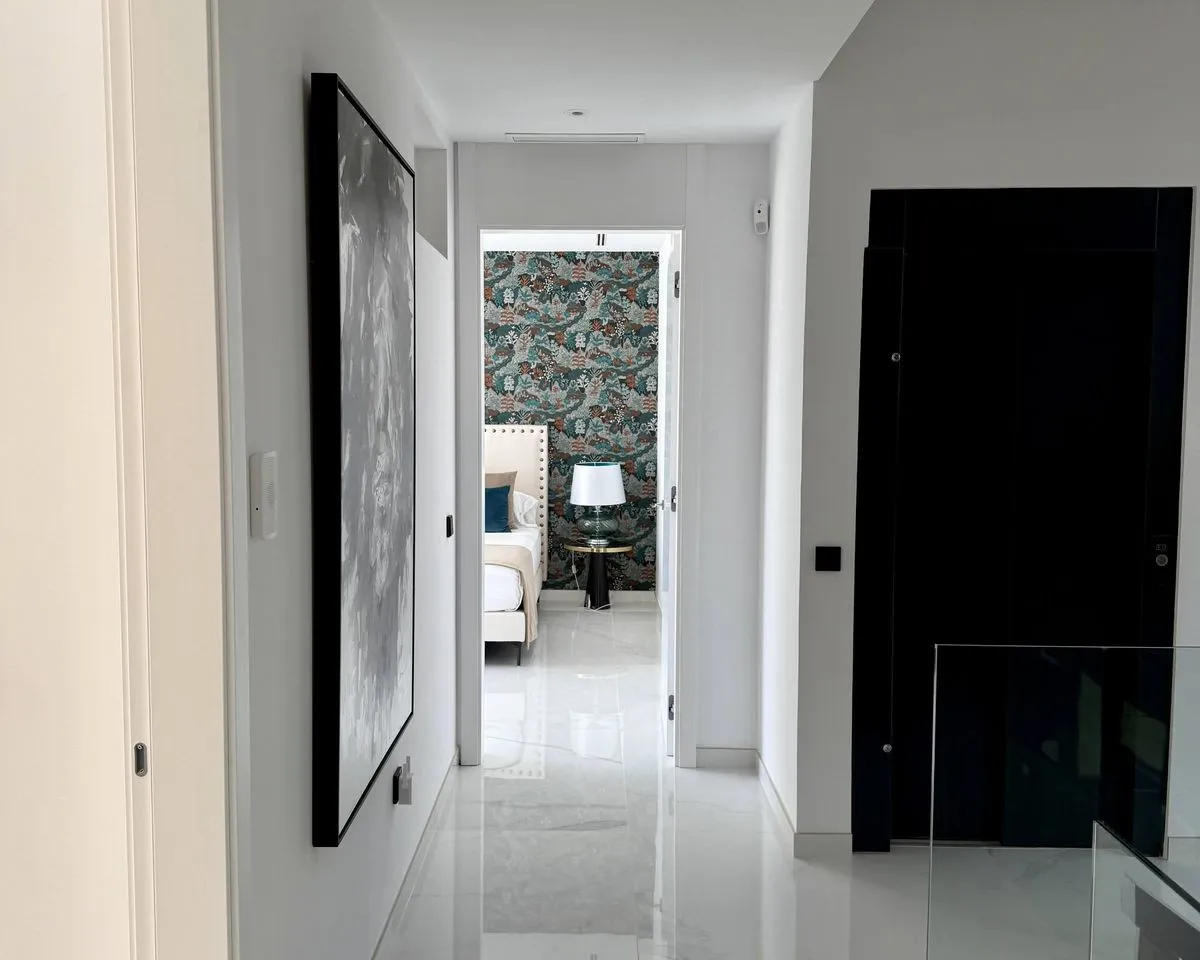 3ba56045-71ec-46e4-b1df-ff6a7d3d5e48