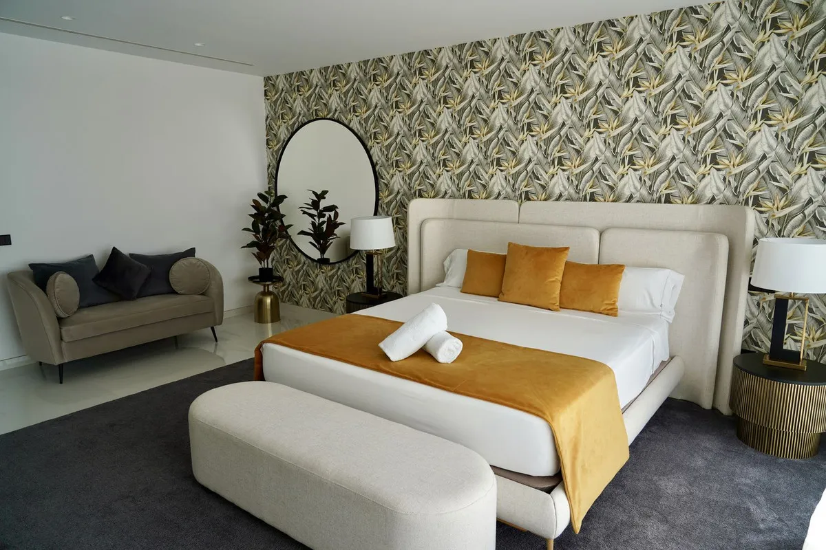 4251488f-216e-4dec-a904-5f3da24ccb15