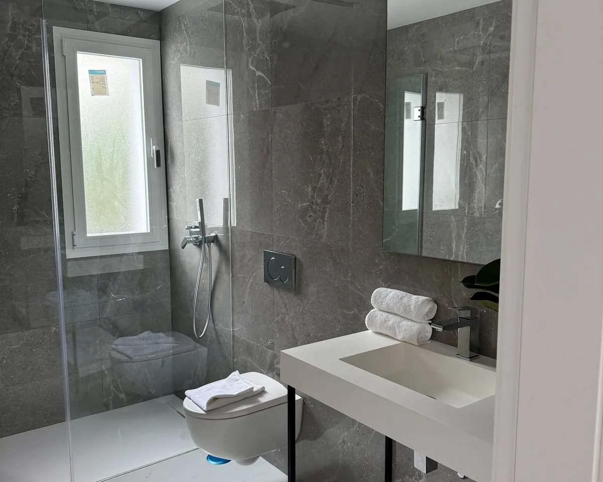 531fbe9e-4c8b-408b-a63a-8993b714c201