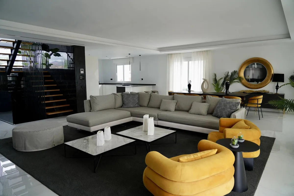 5b255f2d-15b1-42fd-a3ac-9af2454674dc