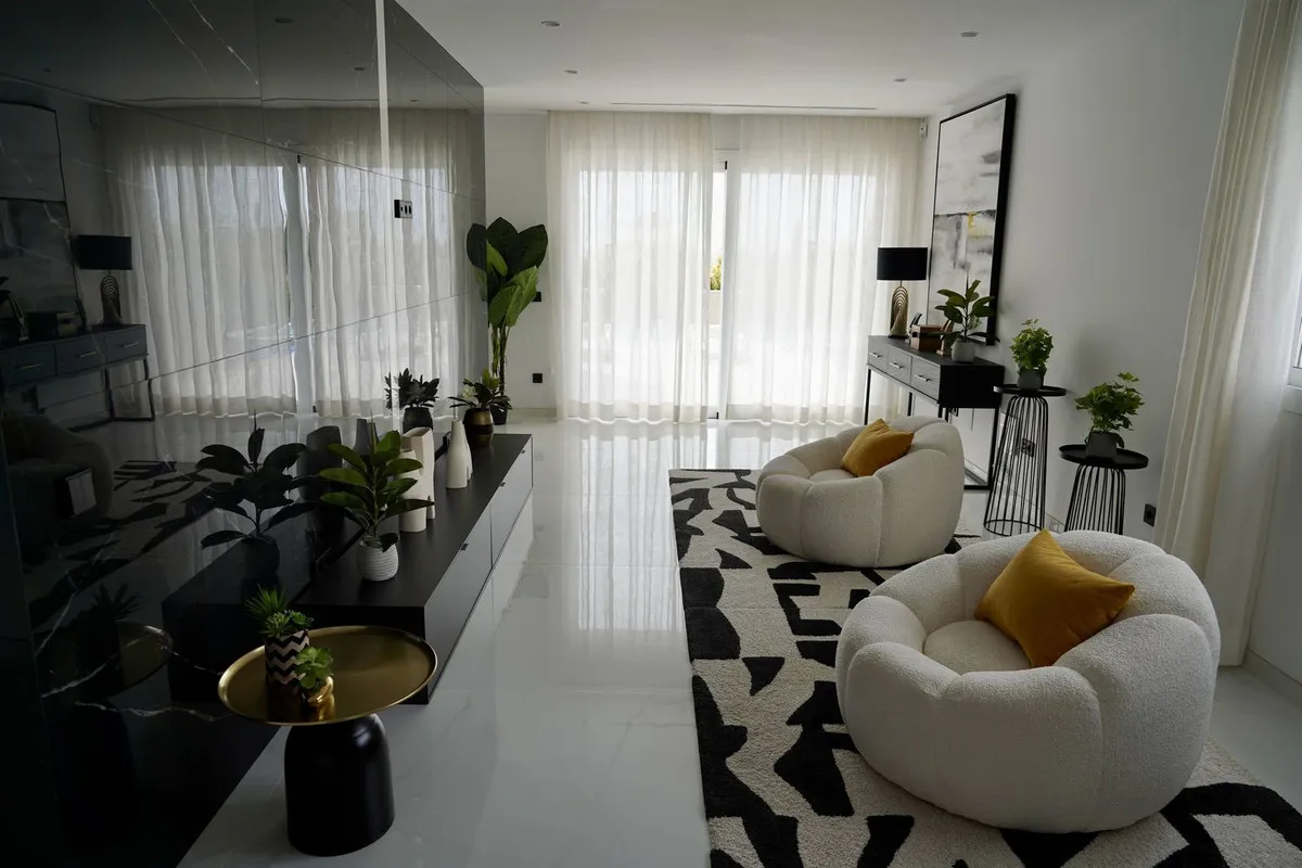 ab76d416-d124-4921-96a3-cf0cfa7349fa