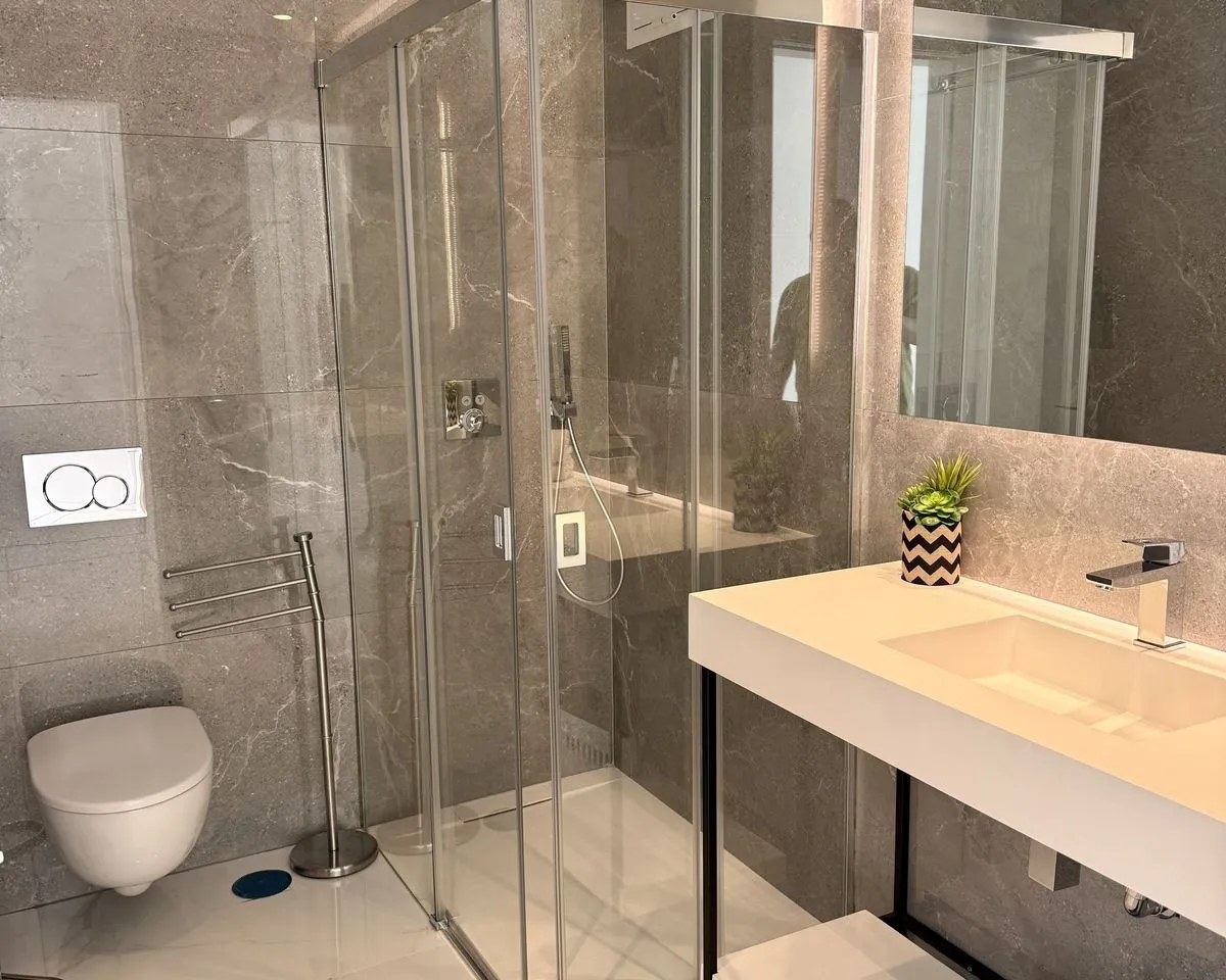 d1512369-6feb-4e28-8696-fe00665ad8b1