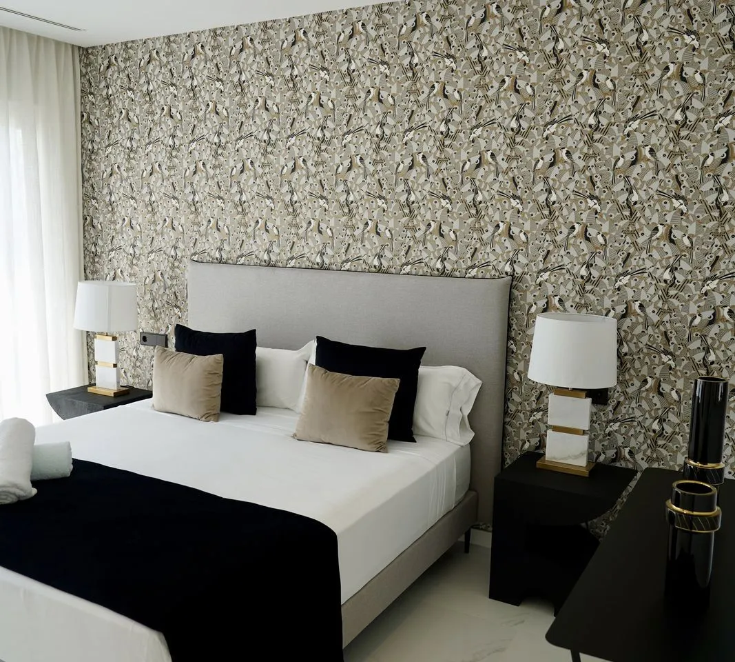 d903a61d-9a81-4bfe-861b-e9f2359c9e21