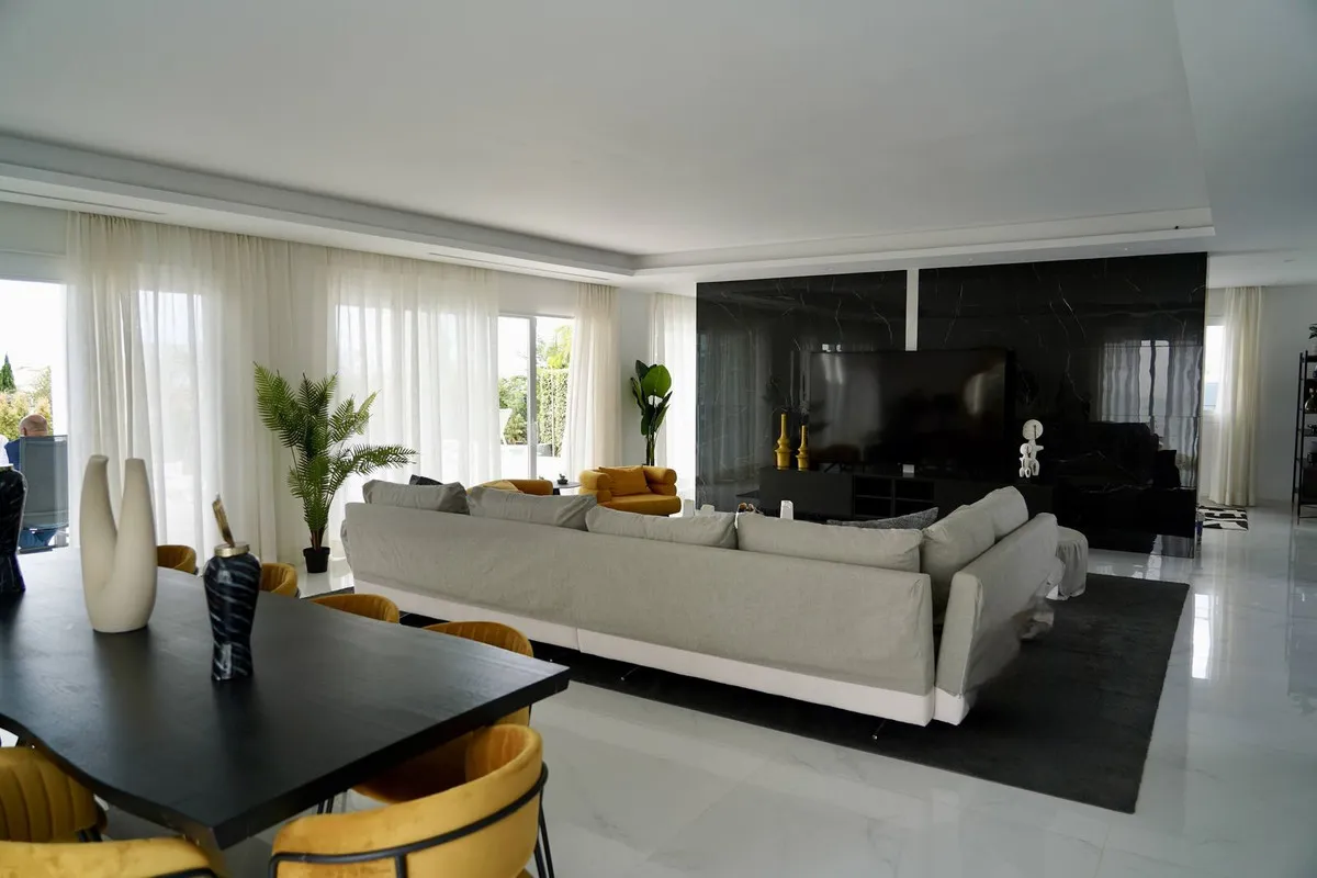 dd3d35dd-d46e-446b-b3fc-118d33d026ea