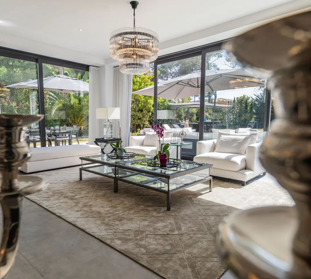 ff88c9bb-acfb-43d1-aabe-dc7964b56541