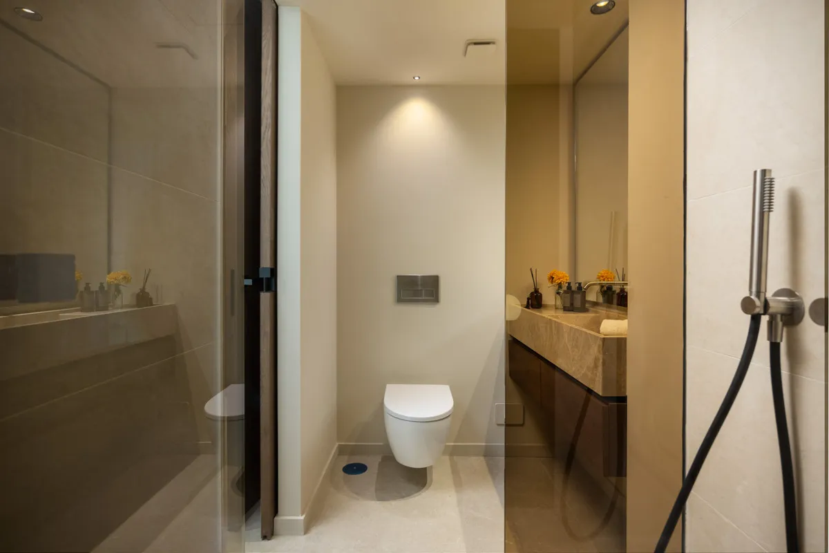 24c0933d-ed36-4bc3-b7d9-b85c6a21fec0