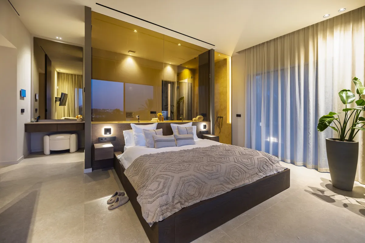 2ed73295-618a-4bd4-b283-970026dba3fa