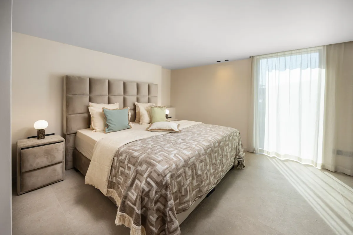 4b6388f1-45d2-4496-8f7d-a1c92d68e805