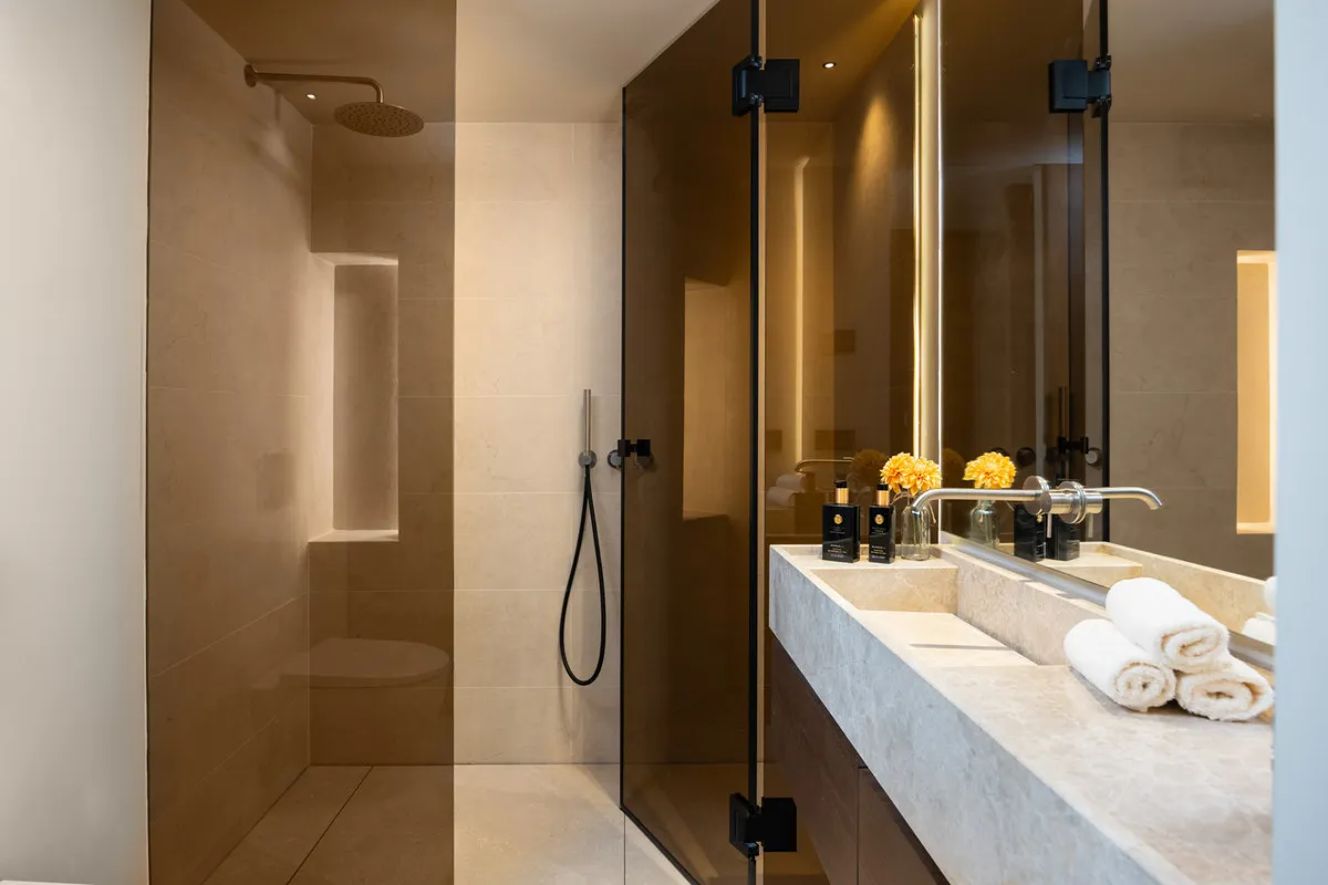 707dc3fd-70db-4870-9ca3-d25890668d83